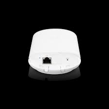 Ubiquiti NanoStation 5AC Loco, 5GHz AirMAX Ac CPE with Dedicated Wi-Fi Management Loco5AC