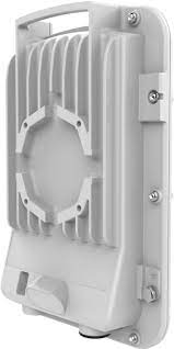 PTP 550E Integrated Wide-band operation 4.9 to 6.2 GHz (entire frequency range),Dual independent channels ( Without Dish)